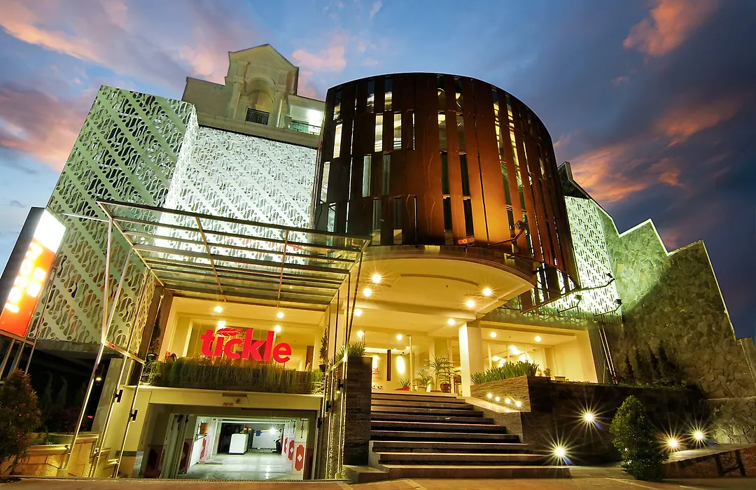 Tickle Hotel-1